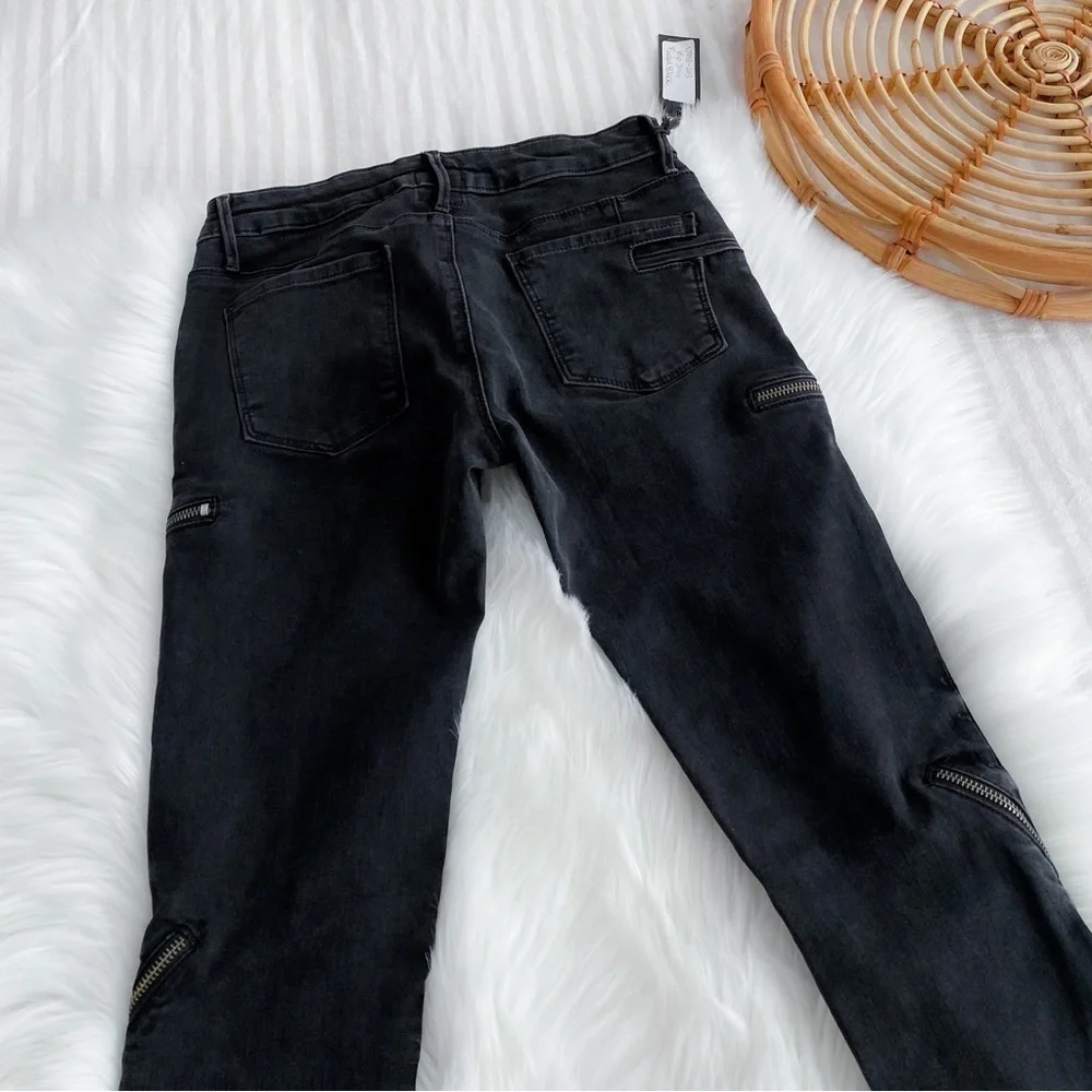 RtA Zip Skinny Denim Jeans Faded Black Low Rise Silver Zipper Detailing NEW NWT